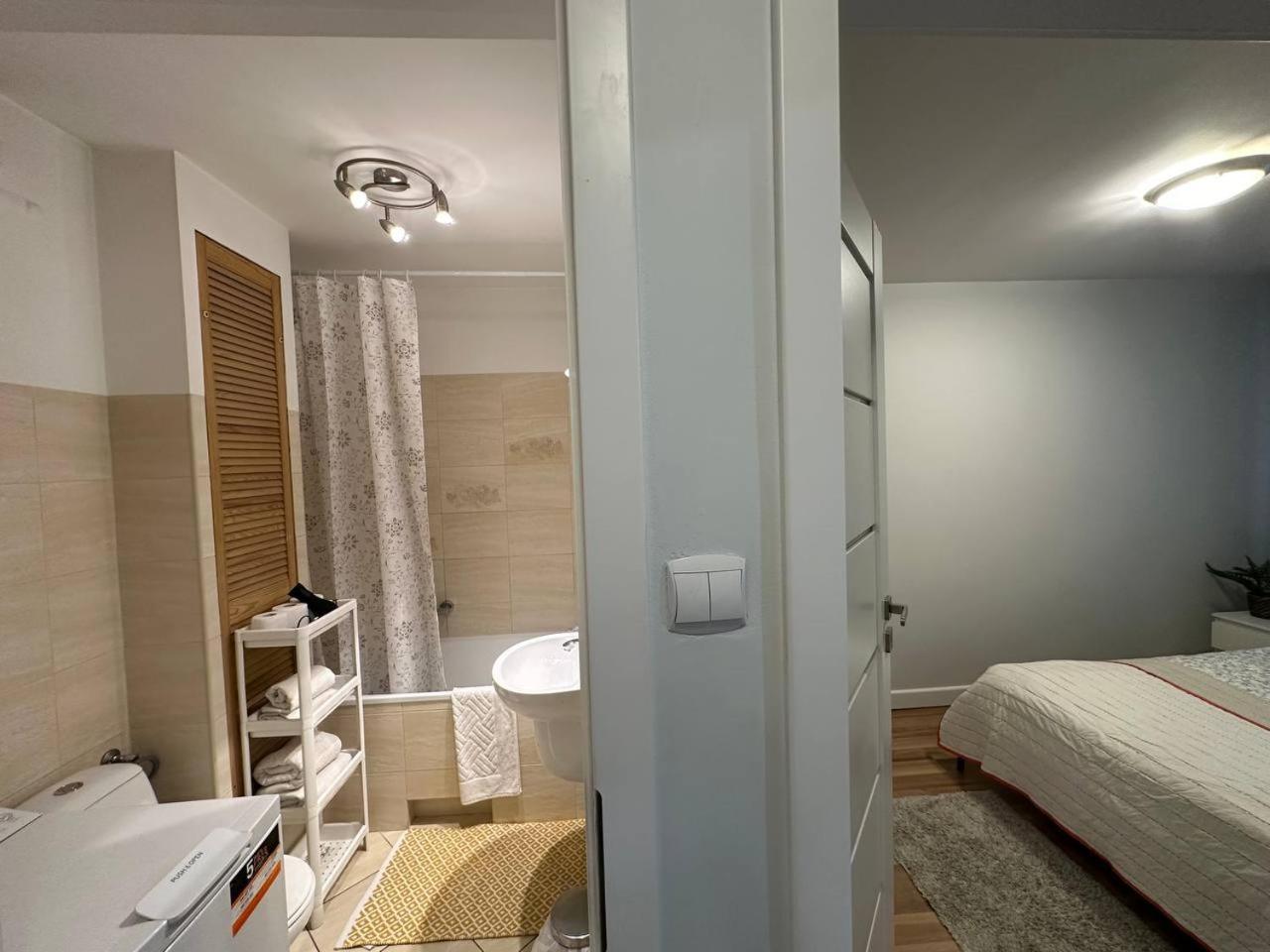 5Centrum Stanislawa Moniuszki10 Wi-Fi 1Gb Sek Varşova Dış mekan fotoğraf